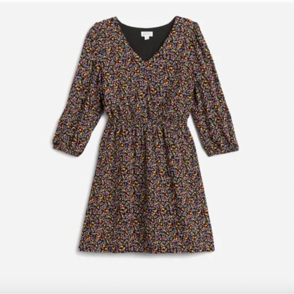 Market & Spruce Isabel V-neck dress. Black with tiny Whimsical‎ Fairy Print 2X